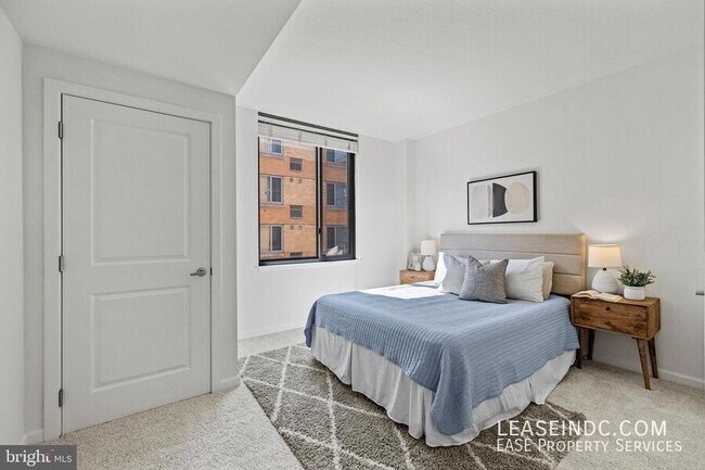 Building Photo - 440 L St NW