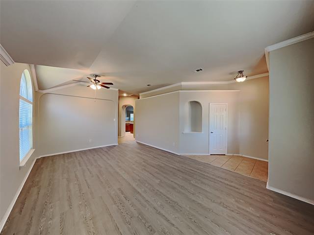 Building Photo - 9537 Willow Branch Way