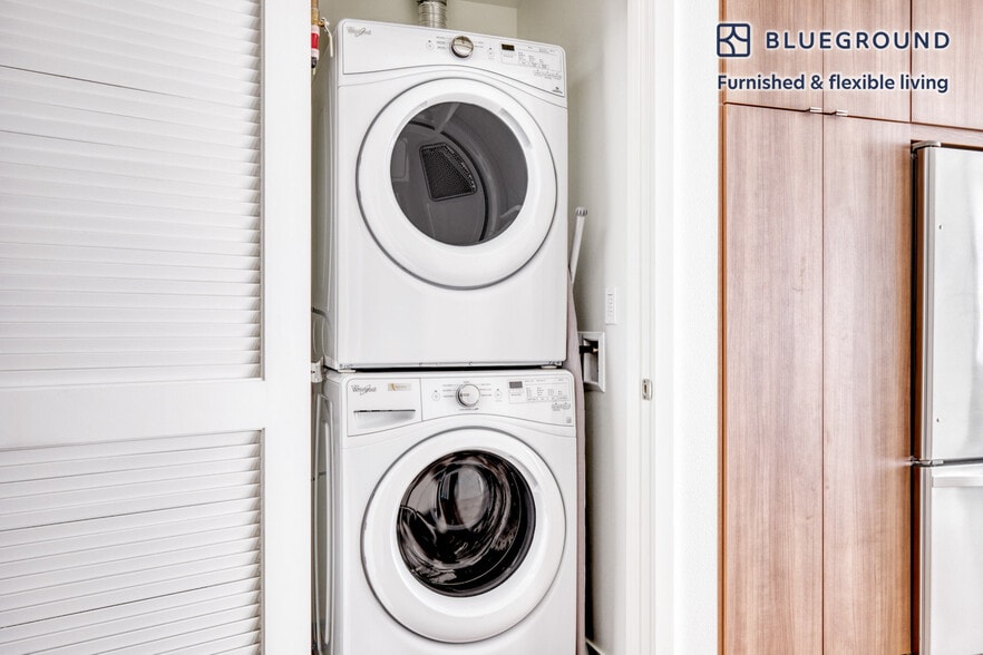 Building Photo - 120 Broadway-SI FL3-ID540