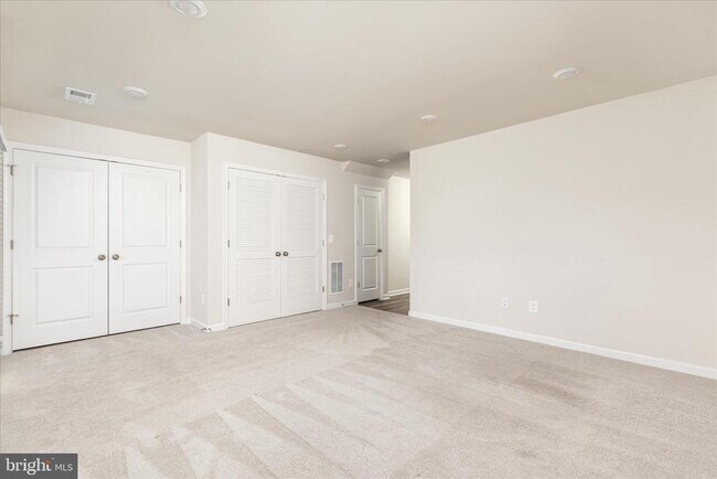 Building Photo - 140 Tye Ct