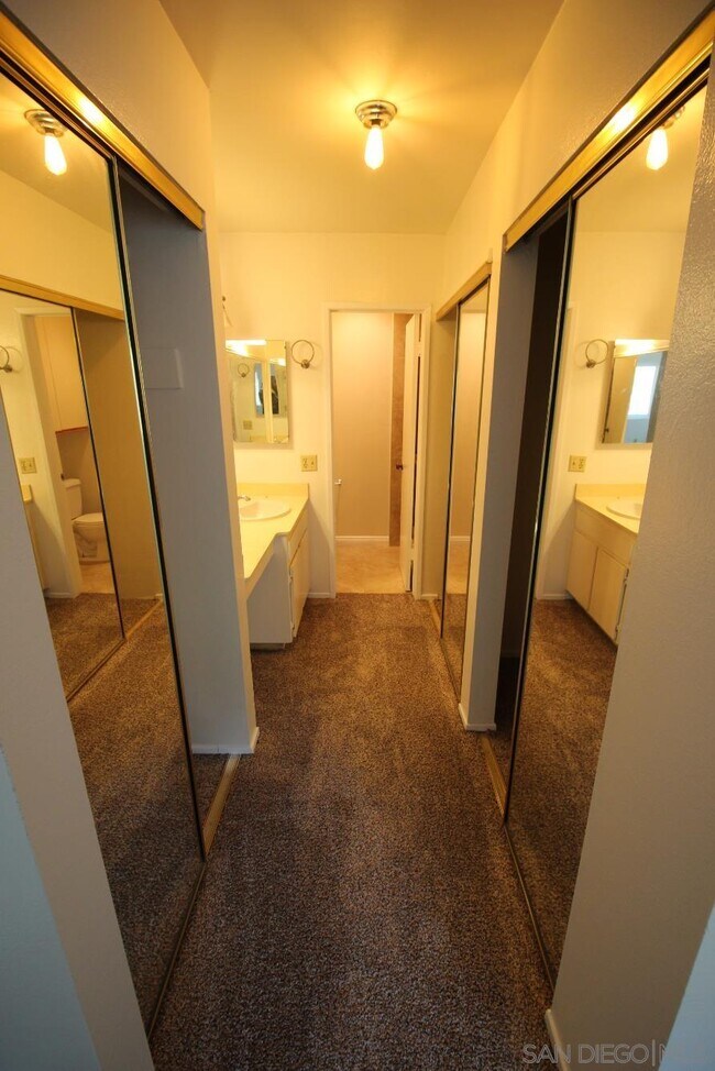 Building Photo - 6780 Friars Rd