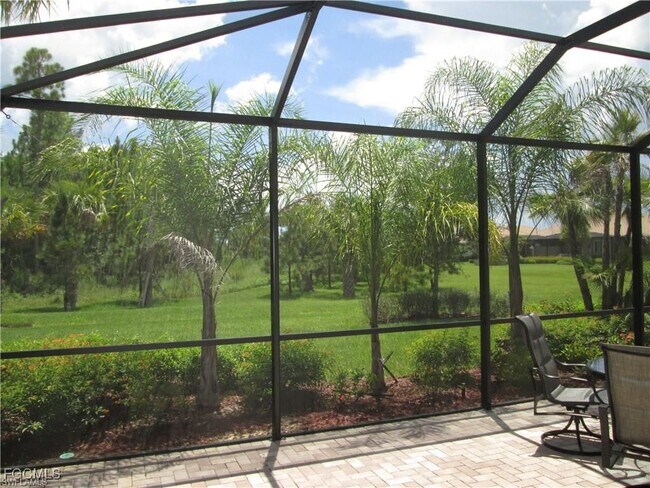 Building Photo - 10702 Cetrella Dr