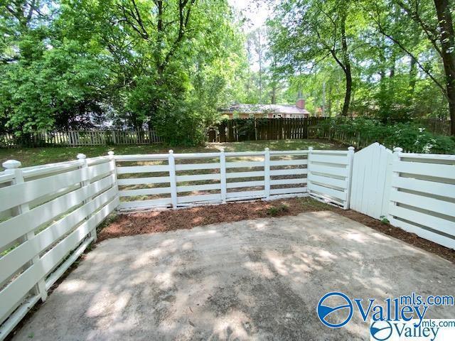 Building Photo - 208 Evalyn St
