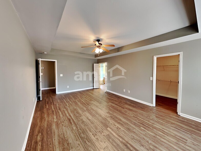 Building Photo - 1107 Stafford Dr