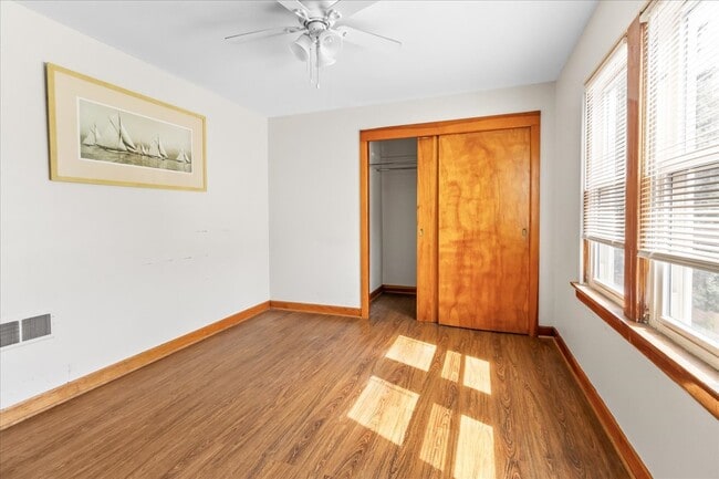 Building Photo - 58 W 113th St