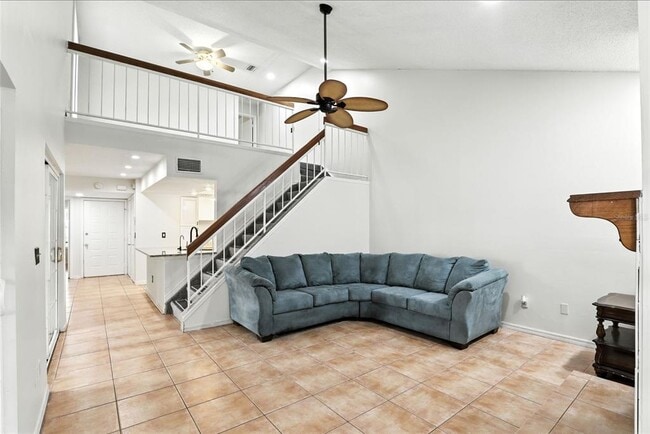 Building Photo - 149 Northshore Cir