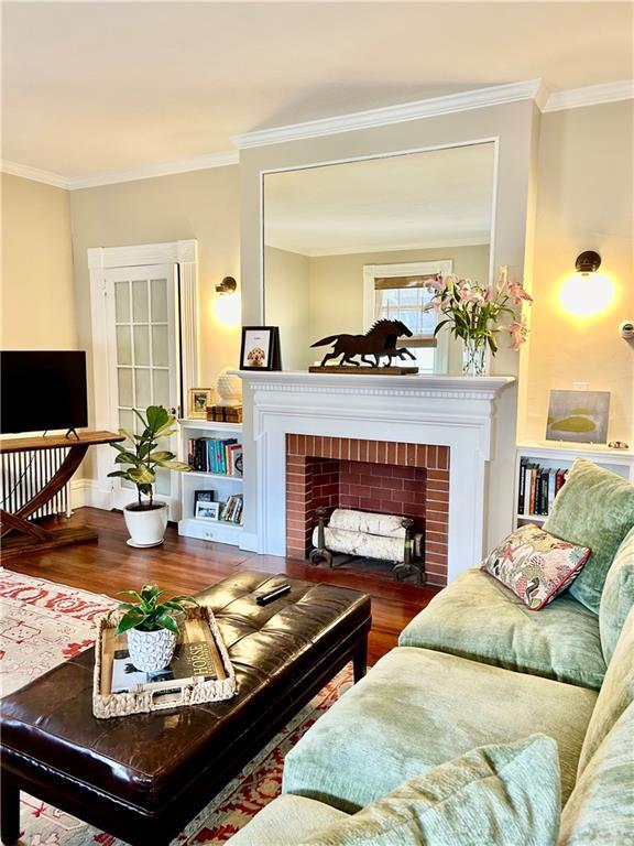 Building Photo - 12 Bull St