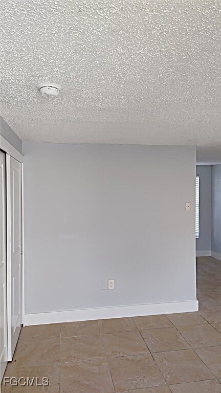 Building Photo - 5439 Sago Ave