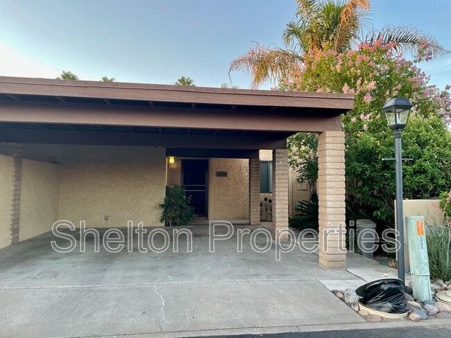 Building Photo - 1262 E Avenida Hermosa