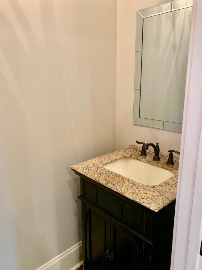 Building Photo - Executive Living in Sage Meadows Country Club