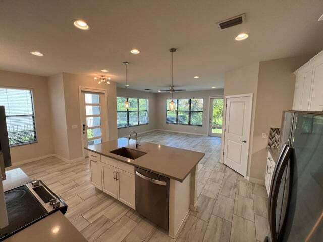 Building Photo - 8807 Antarus Dr