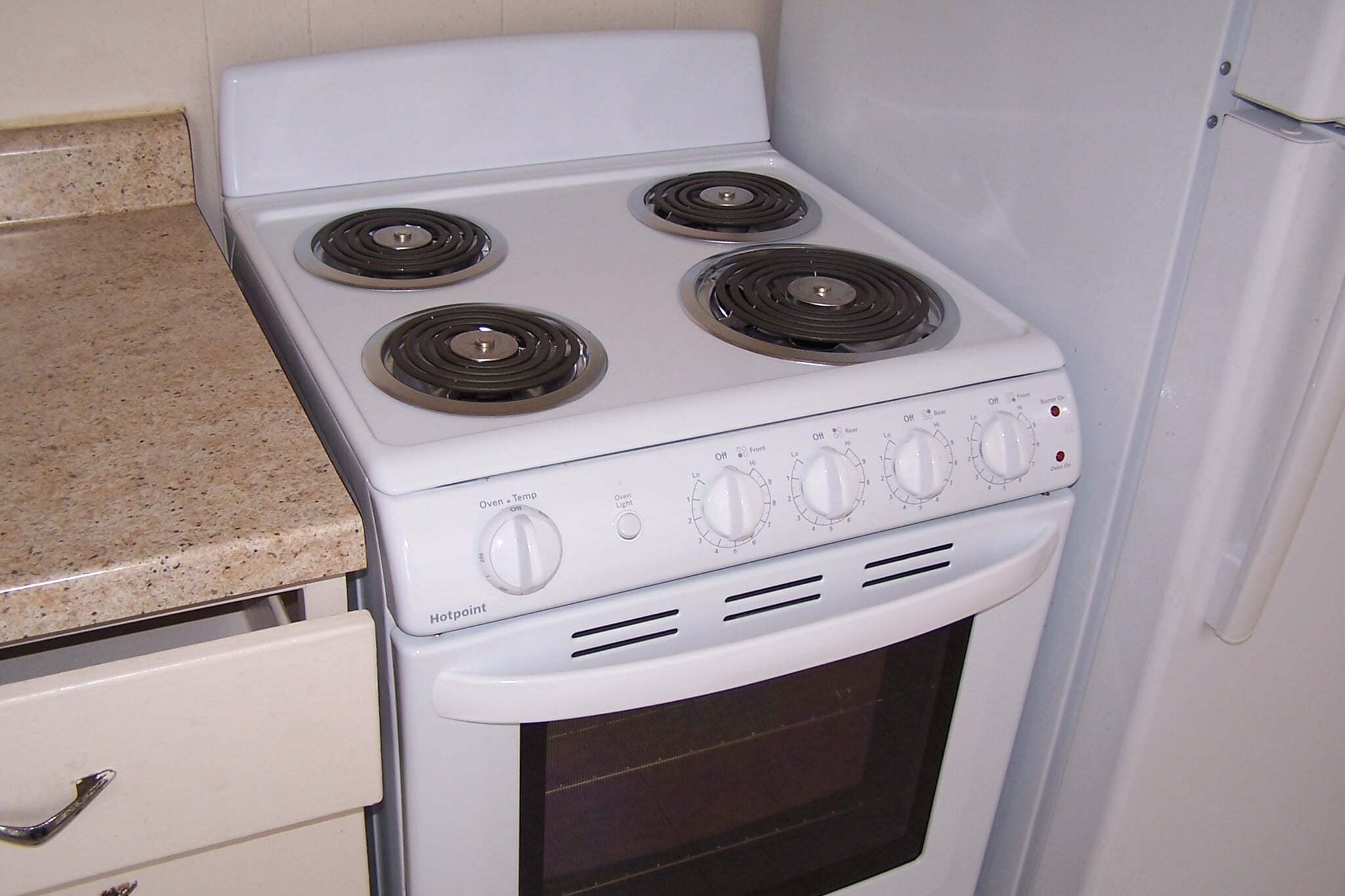 New Stove - 139 Carpenter Rd