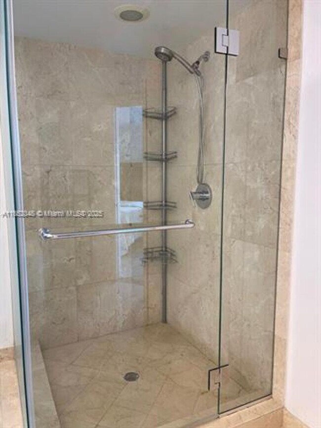 Building Photo - 250 Sunny Isles Blvd