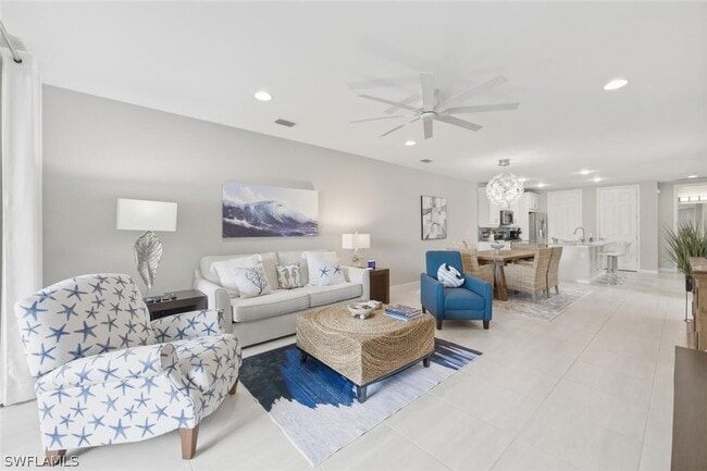 Building Photo - 14827 Edgewater Cir