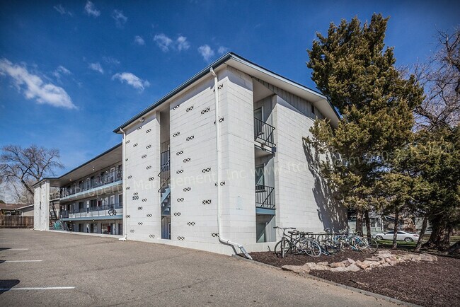 Building Photo - 500 Laporte Ave
