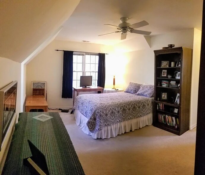 Building Photo - 7 Steeple Chase Ct