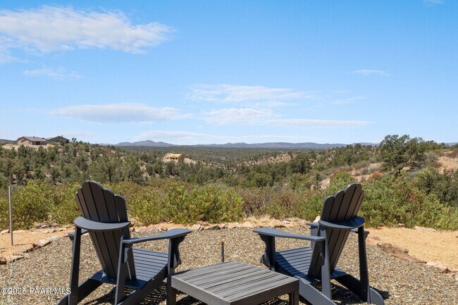 Building Photo - 12665 Gyda Cir