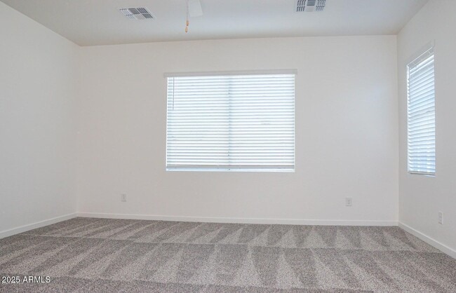 Building Photo - 15835 N 65th Ave