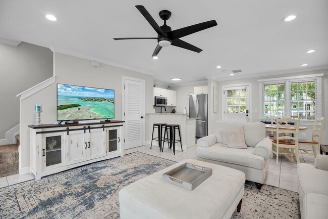 Building Photo - $5400 - Furnished 7-month rental Private Pool! 2 Bedroom / 2.5 Bathroom