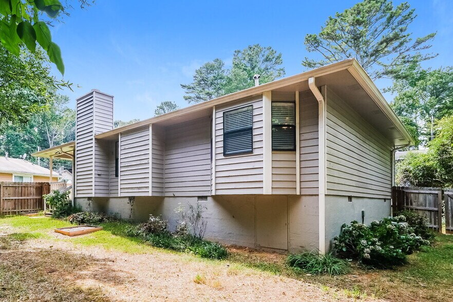 Building Photo - 5503 Springwood Ln