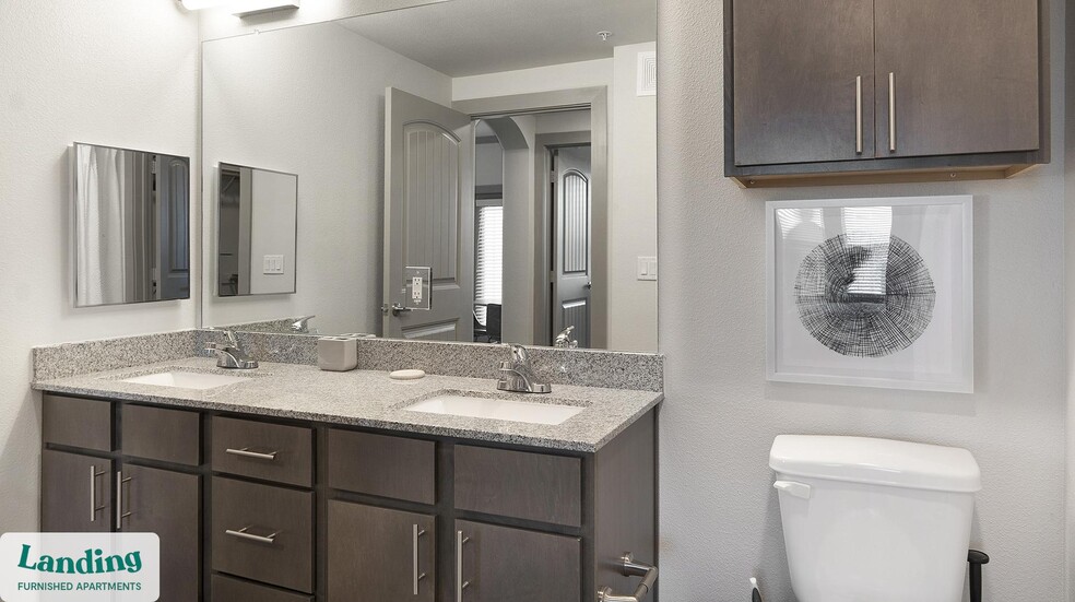 Building Photo - 12500 Shadowglen Trce