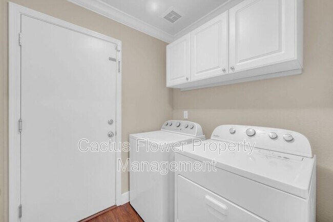 Building Photo - 4636 E White Aster St