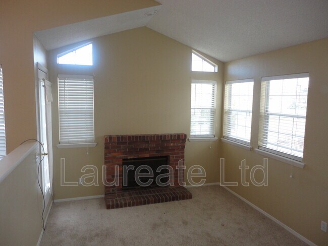 Building Photo - 4760 S Wadsworth Blvd