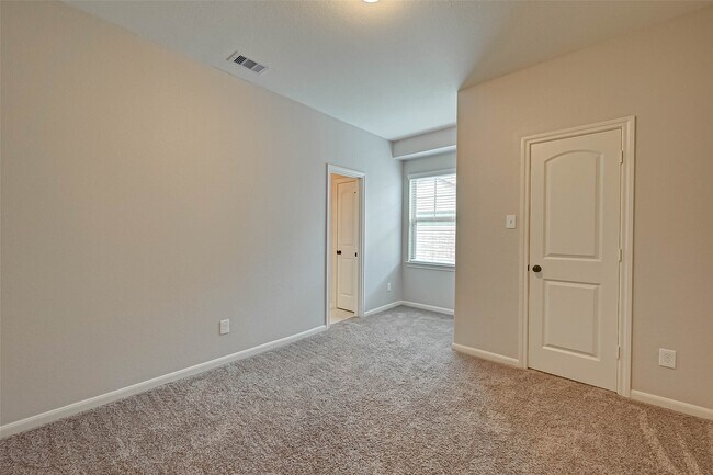 Building Photo - 106 Berlandier Ash Ct