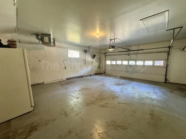 Building Photo - 206 Forest Park Pl