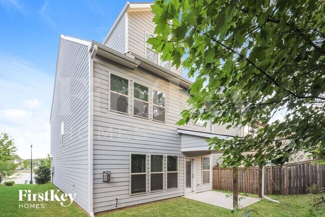 Building Photo - 3628 Moon Crest Dr