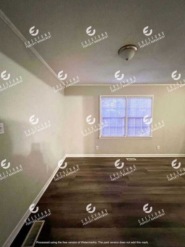 Building Photo - 3BR with Fenced Backyard - READY FOR MOVE IN TODAY!