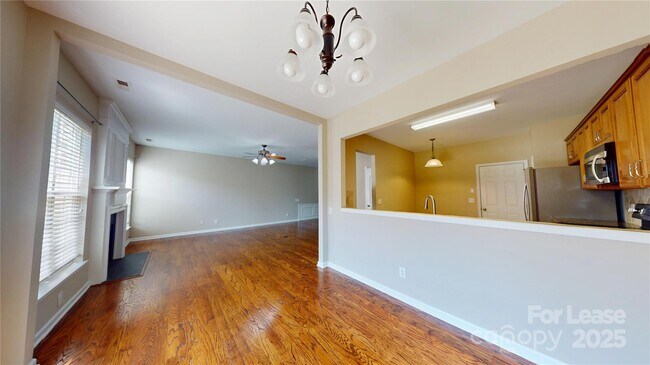 Building Photo - 9007 Bishop Crest Ln
