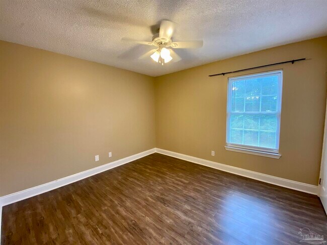 Building Photo - 9022 Governors Pl Ct