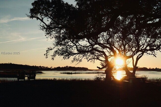 Building Photo - 120 Buck Island Rd