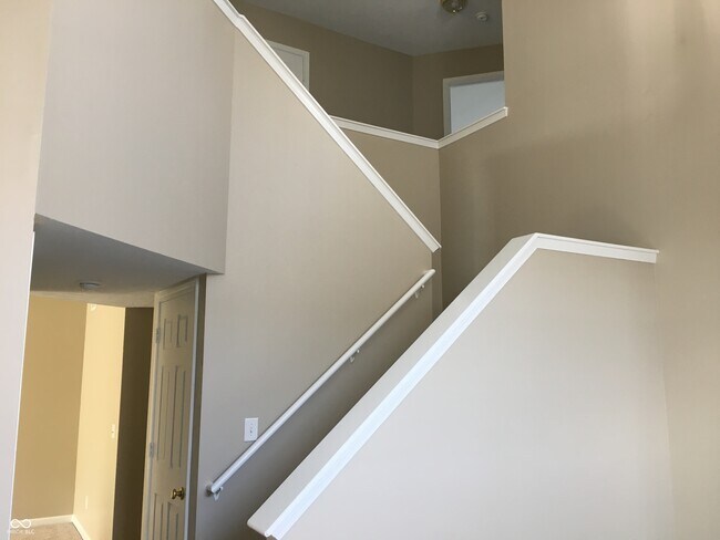 Building Photo - 8072 Birchfield Dr