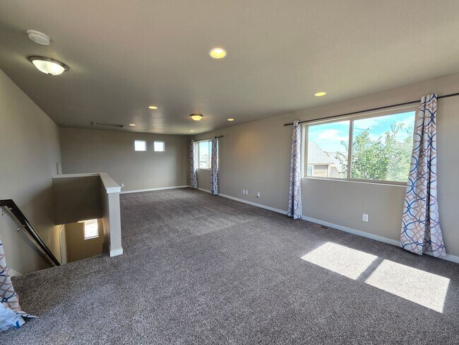 Building Photo - 9216 Timberlake Loop