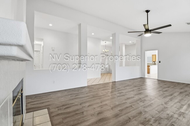 Building Photo - NW!! Single Story!!! 3 Car Garage!!  2 Masters!!! Low Maintenance desert landscape front yard!!  ...