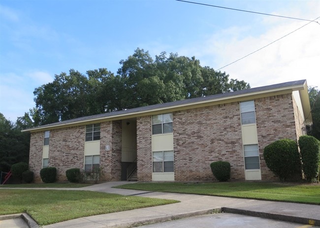 Building Photo - Hillside West Apartments