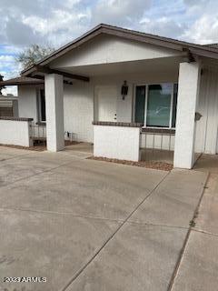 Primary Photo - 524 W Riviera Dr