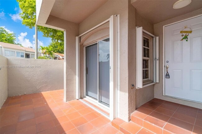 Building Photo - 6514 SW 128th Pl