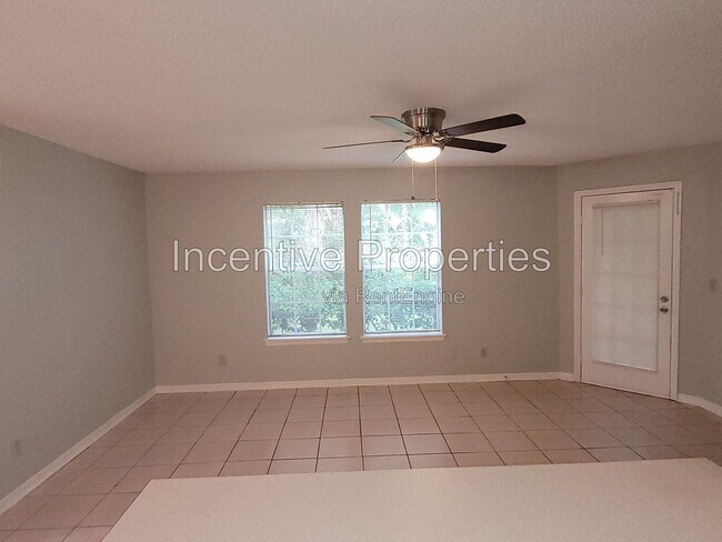 Building Photo - 5956 Westgate Dr