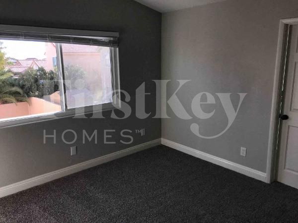 Building Photo - 5620 Royal Castle Ln