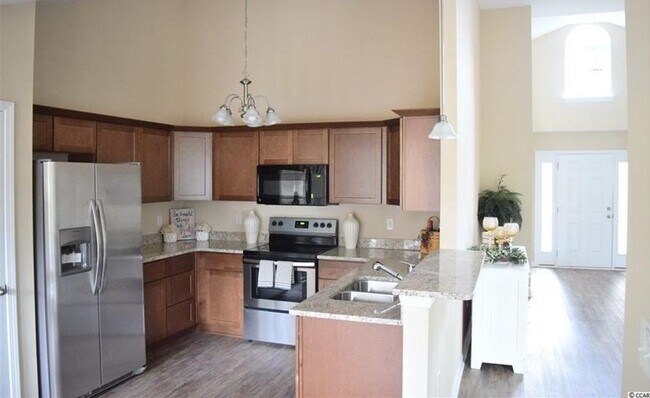 Building Photo - 3 Bedroom 2 Bathroom House In Carolina Shores