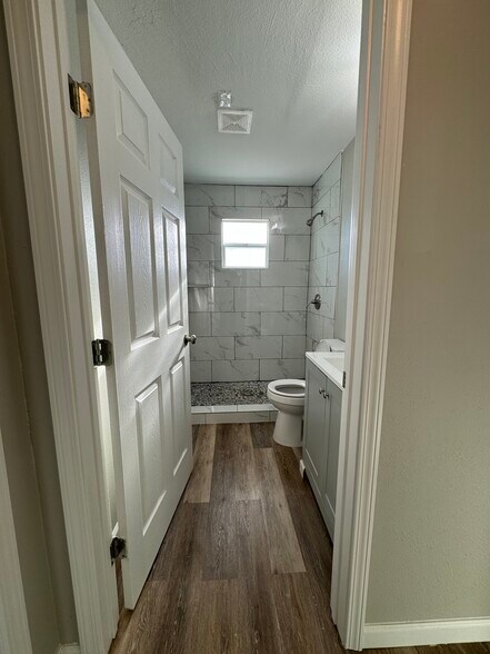 Building Photo - 1210 Southey St