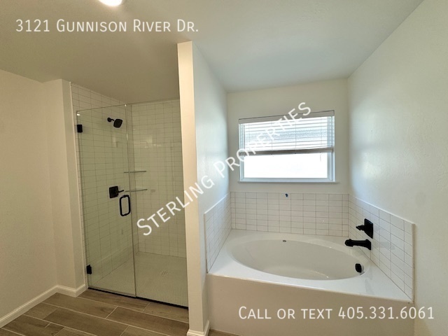 Building Photo - 3121 Gunnison River Dr