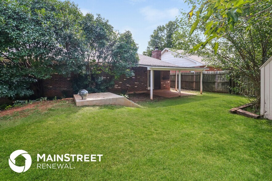 Building Photo - 7501 NW 115th St