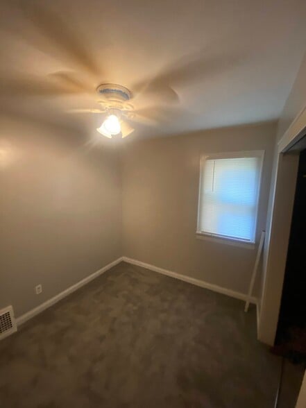 Building Photo - 4824 N 25th St
