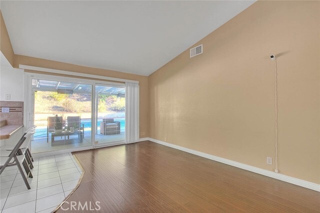 Building Photo - 23862 Country View Dr