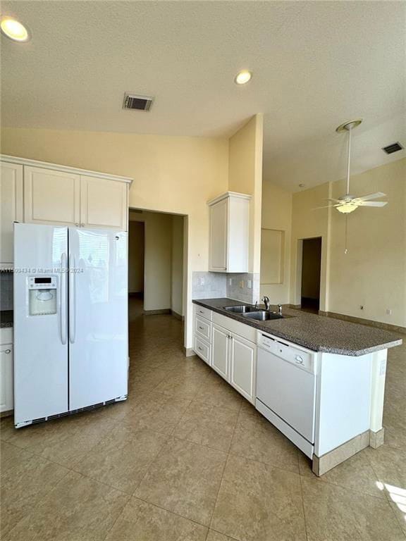 Building Photo - 2591 SW 190th Ave