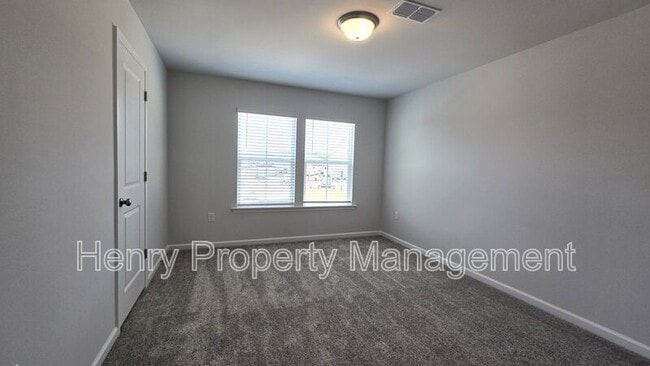 Building Photo - 285 Broomside Ave